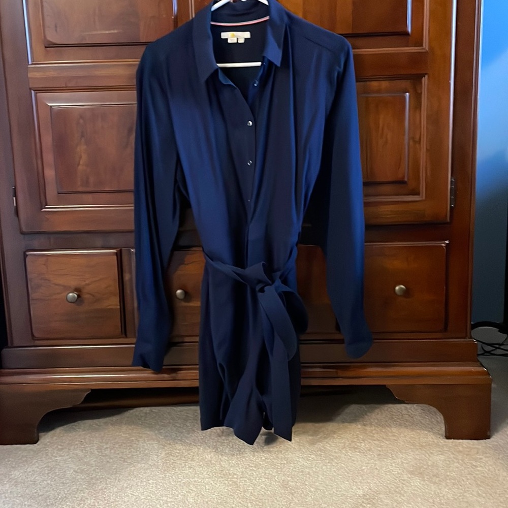 Boden navy long sleeve jumpsuit size 12 with tie waist